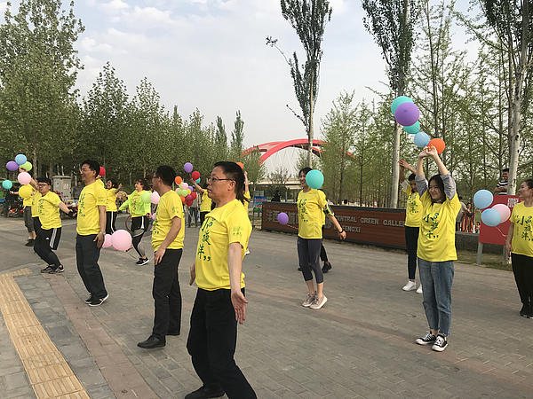 活動前熱身.jpg 活動前熱身.jpg