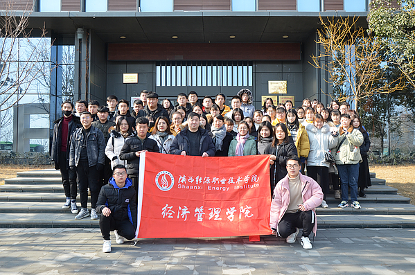 MIC_4877.JPG MIC_4877.JPG